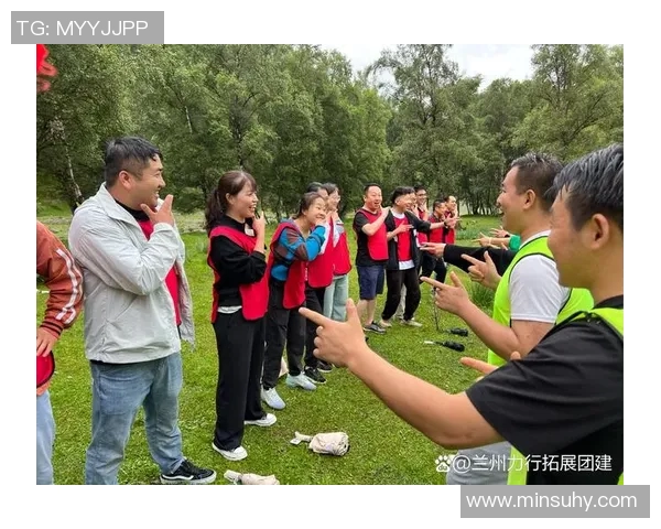 飞盘竞技的魅力：深入了解深圳飞盘队的团队协作与精神风貌
