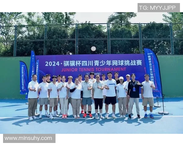 成都网球队以99分稳居杯赛积分榜首位展现强劲实力