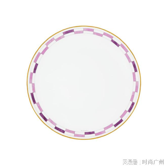金年会金字招牌在线入口豪侈品媒体｜爱马仕餐瓷： 音乐与磁器华彩的相逢｜ 豪华豪侈(图3)
